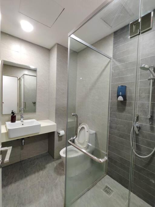 2-5pax Kl Vivo Suites-midvalley, Pantaimedical Pangsapuri
