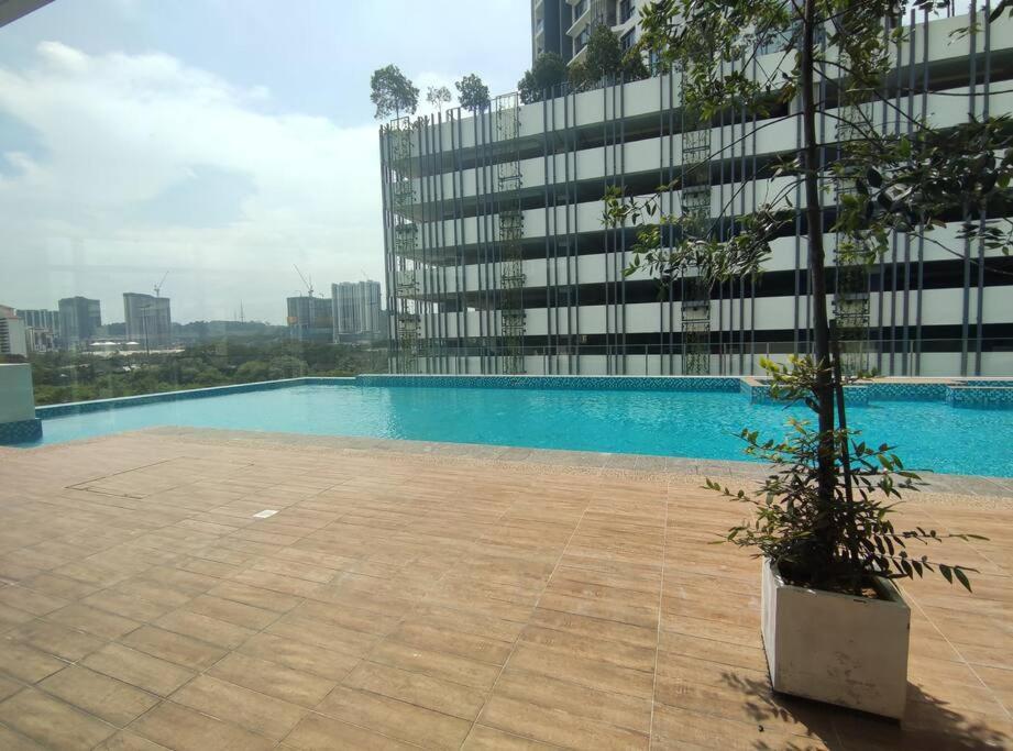 2-5pax Kl Vivo Suites-midvalley, Pantaimedical