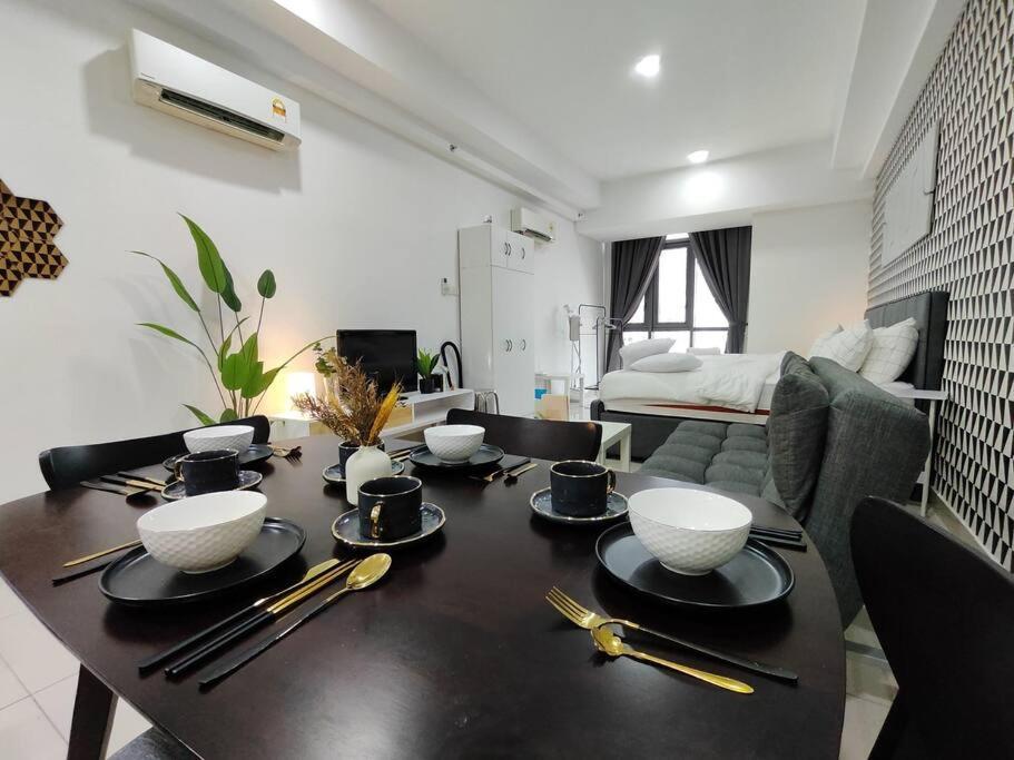 2-5pax Kl Vivo Suites-midvalley, Pantaimedical Pangsapuri