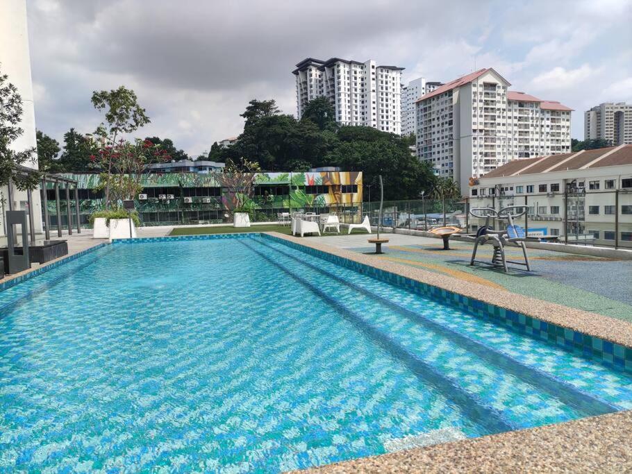 2-5pax Kl Vivo Suites-midvalley, Pantaimedical Apartemen Kuala Lumpur