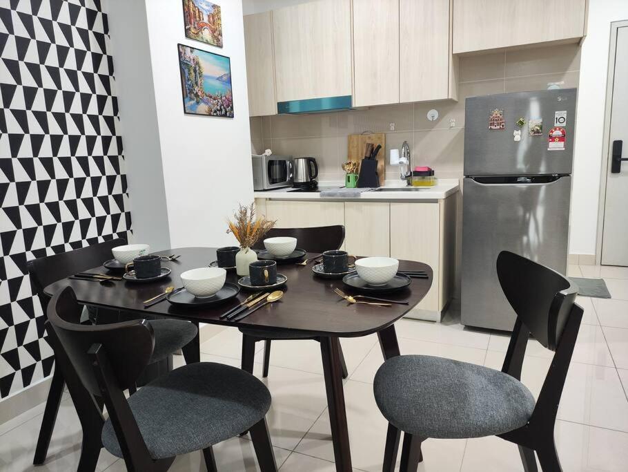 Apartment 2-5pax Kl Vivo Suites-midvalley, Pantaimedical Kuala Lumpur